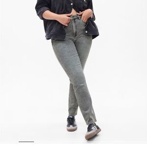 Women’s Gap Jeans